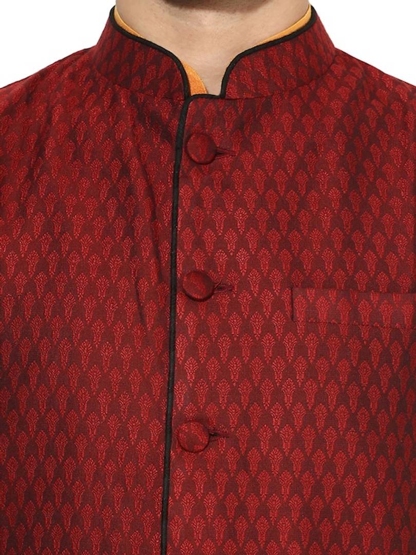 Men's Maroon 
Silk Blend
 Woven Design Nehru Jackets